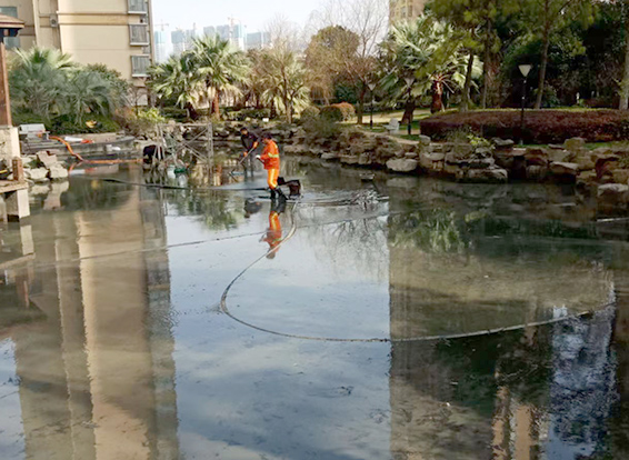 富平景观池淤泥清理